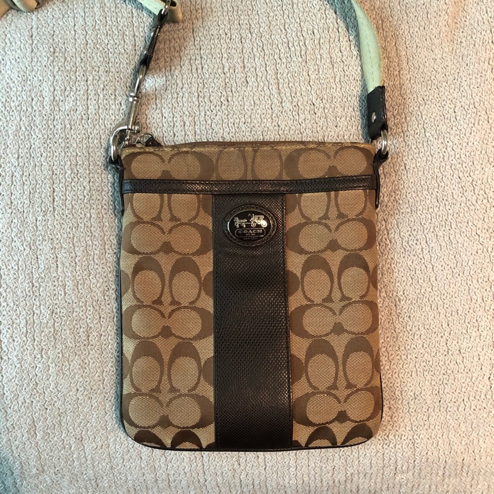 Coach cross body purse